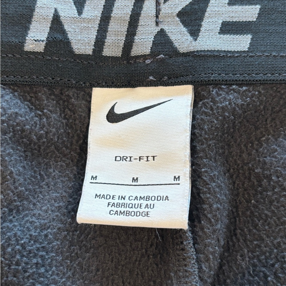 Nike Black Joggers with Logo Embroidery - Picture 5 of 5